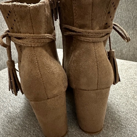 Jellypop Faux Leather Heeled Sandals Size 5.5 - Picture 6 of 7